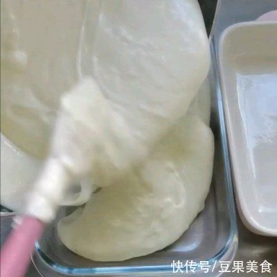 妈妈最拿手的烤牛奶和牛奶小方，被我偷学到了