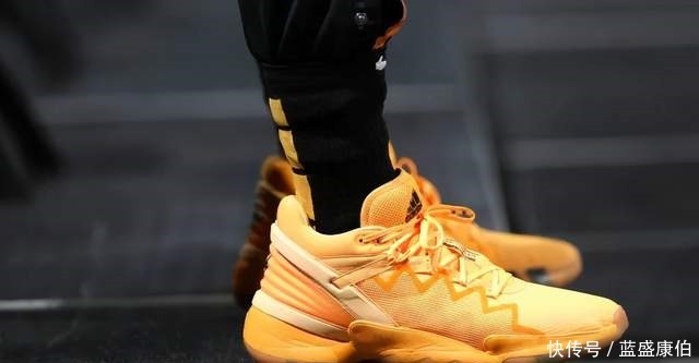 NBA球员上脚杜兰特穿冰淇淋Dunk,哈登5代很骚气!