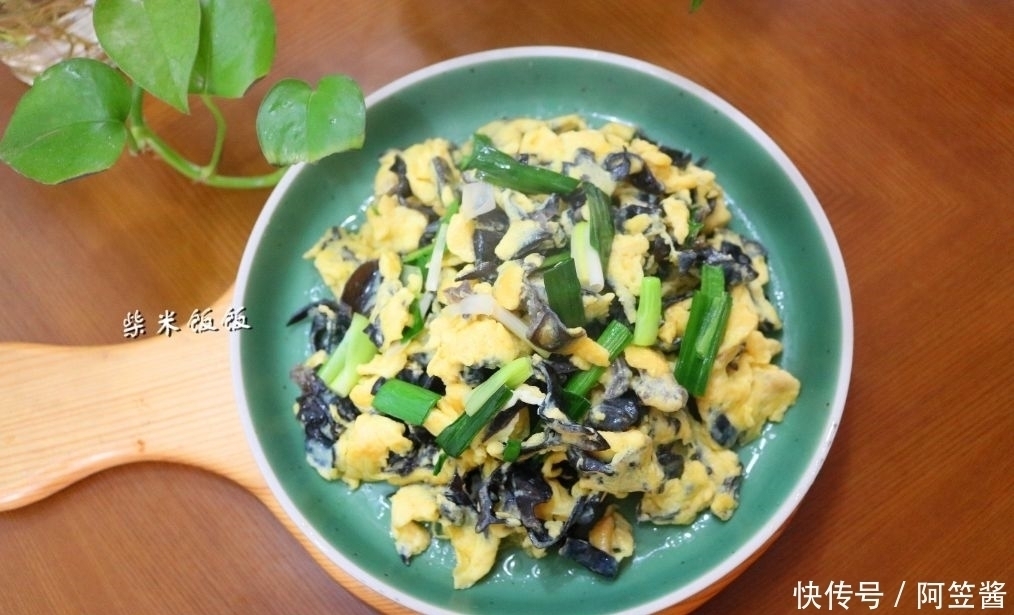 饭菜|特殊时期,这两种食材可以多囤一些,简单一炒就是下饭菜