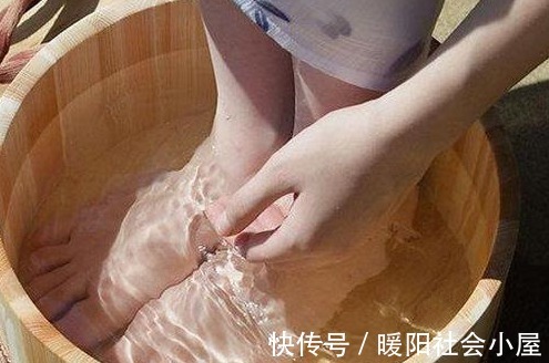 养肝|肝脏好不好,3处见分晓!每天坚持7件事,排毒养肝不长痘痘