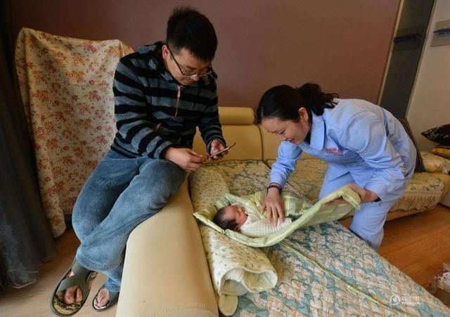 脚丫子|孩子身上有3个“智慧按钮”,父母平时多触摸,宝宝长大更聪明