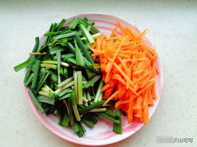 春天第一鲜，和它是绝配，当季别错过，吸烟的人要多吃