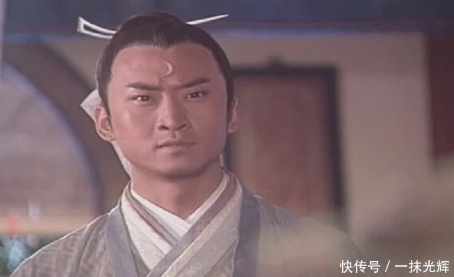 嫂子|包拯杀了自己侄子,被嫂子骂禽兽不如,包拯说了两个字被原谅