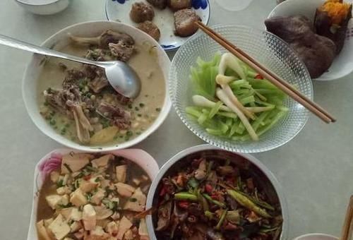 减肥食谱|半年减重48斤,身材重返20岁,分享自创减肥食谱,告别挨饿减肥