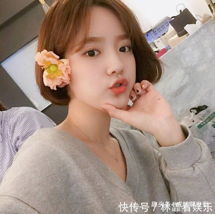 减龄|圆脸型剪短发老气那是你没选对发型,做到这三点就能时尚减龄