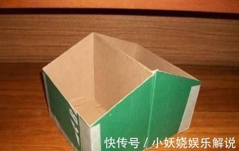 三角形 鞋子挤脚?老司机教你2招,学会后鞋子怎么穿都舒服!