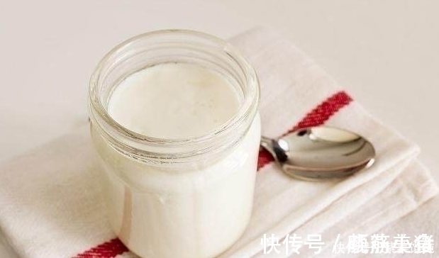 蜂蜜水|经常便秘的人，别错过4样“食物”，润肠通便，排便变顺畅