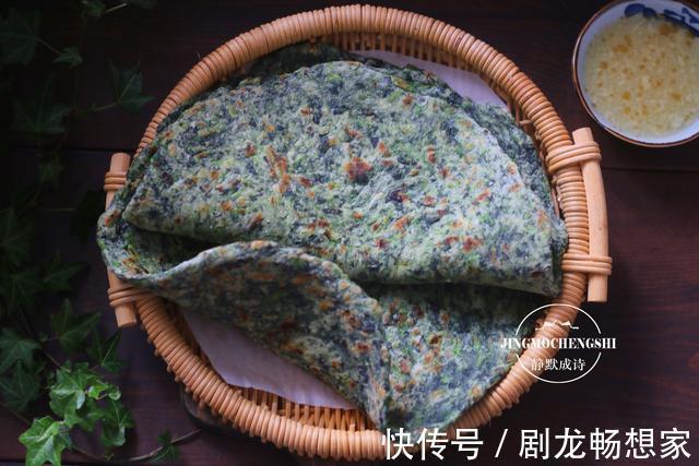 我家最爱的菠菜吃法,不炒也不拌,又香又软,一次一斤不够吃
