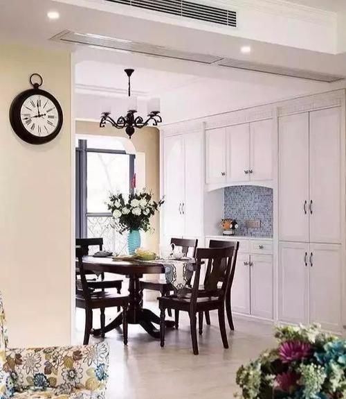 大方|第一次去看朋友的新房,一进门,就看到一个玄关柜比衣帽间还能装