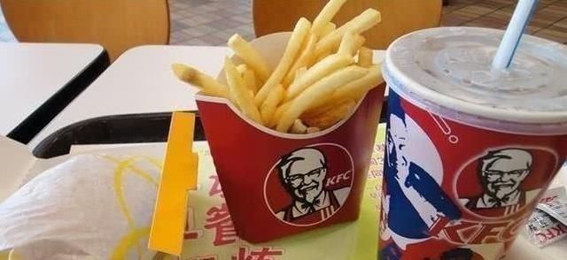 抄成|中国最成功的“山寨”,菜单照抄肯德基,硬把自己抄成了一线品牌