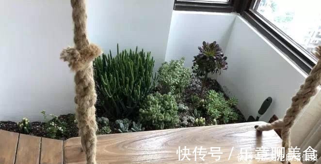 主妇|聪明主妇巧装95㎡小宅:阳台加了一面墙,却让家里处处有惊喜!