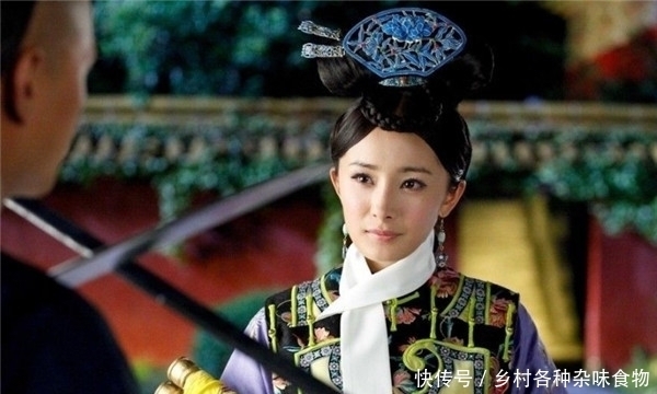 红透|给刘亦菲撑伞的配角,今红透半边天,新剧搭档陈伟霆“未播先火”