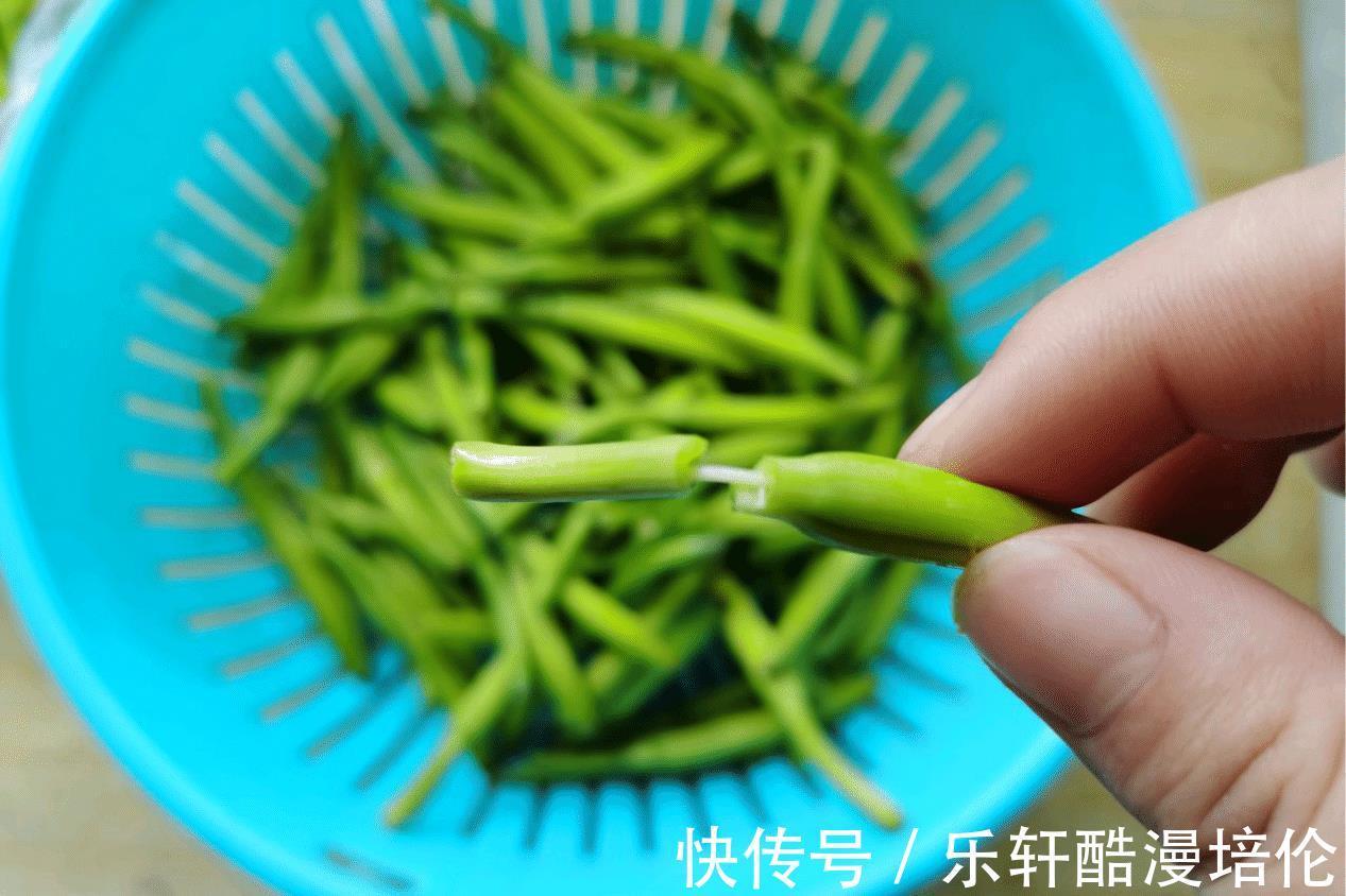 黑木耳|失眠最怕吃“这道菜”,每周吃2次,养心安神,失眠也好了!