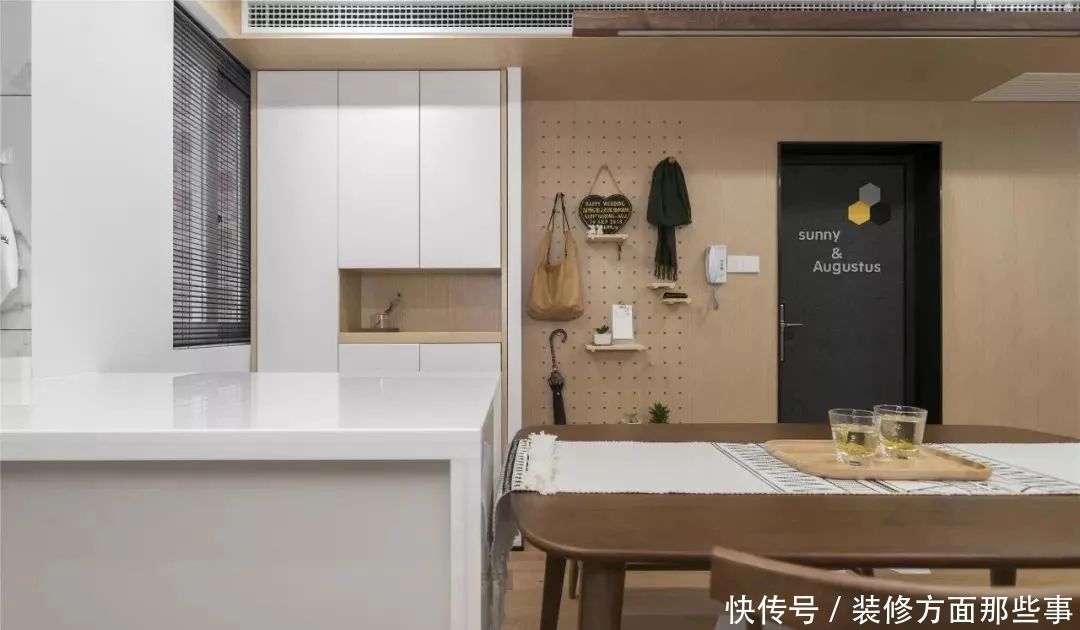 装修|120㎡简约风格装修效果,用隐形门和凌乱说再见!