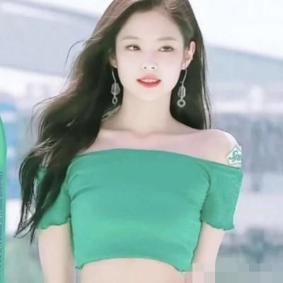 学生|学生党别扎“秃头马尾”了,试试这3款发型,秒变小仙女