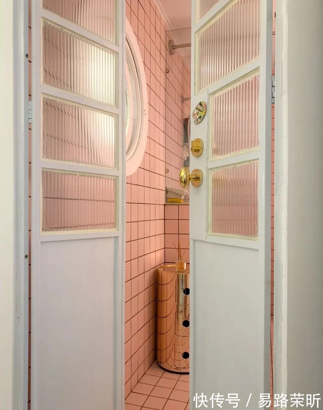 个性|60平方的两居室，把个性想法展现得淋漓尽致，房子虽然小，但装成了心中的那个样子！