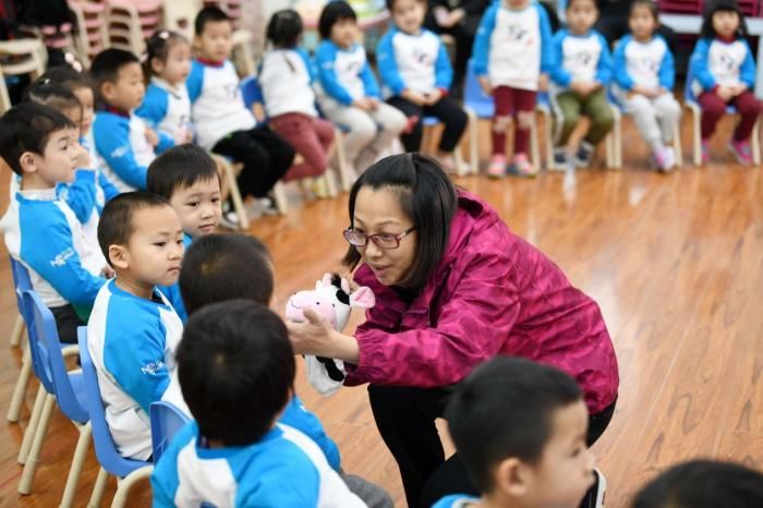 课堂|菲仕兰开展食育课堂 全方位助推儿童营养健康