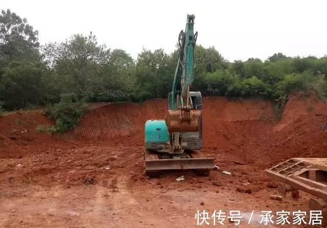 装修|别人在城里花几百万买房,我只花30万就盖了栋别墅,让人羡慕!