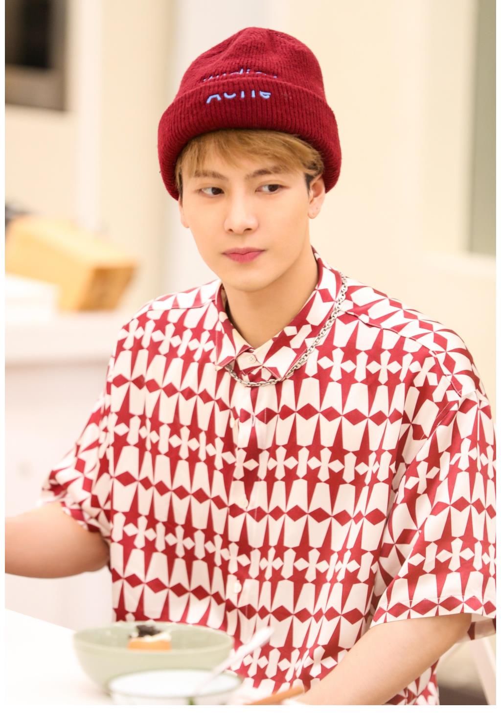 刘彰|拜托了冰箱：王嘉尔为逗笑李雪琴，让张彬彬把他当马骑；和刘彰的对话好暖心