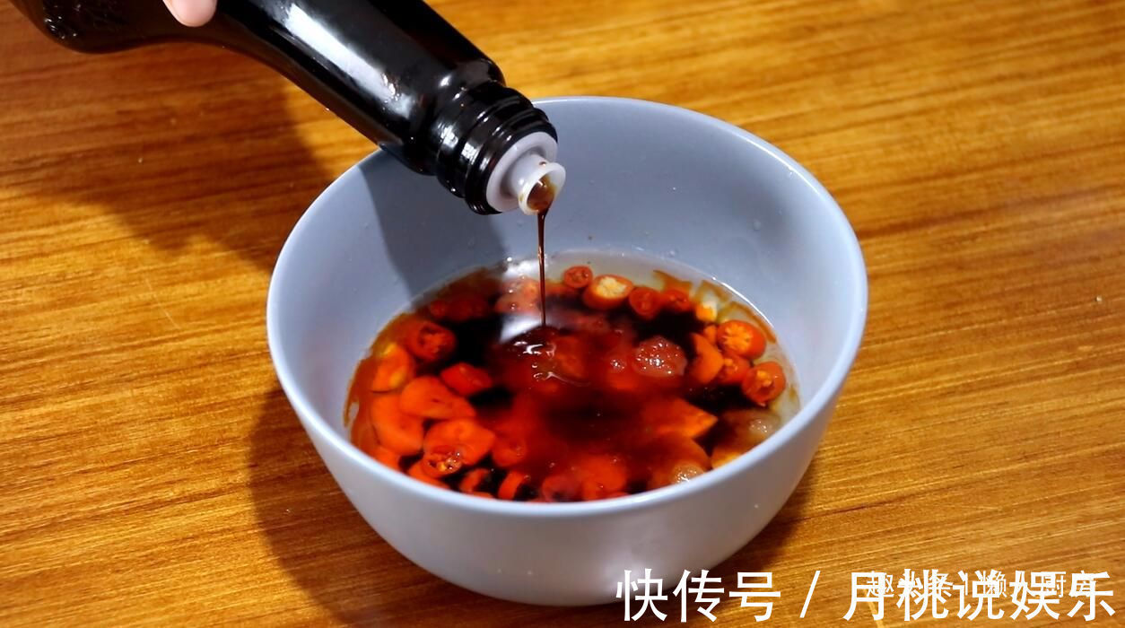 教你黄瓜最好吃的做法，脆嫩爽口，开胃解油腻，比大鱼大肉都好吃