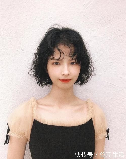 修饰|女发别乱剪,这才是当下最火发型17款,修饰头型还洋气