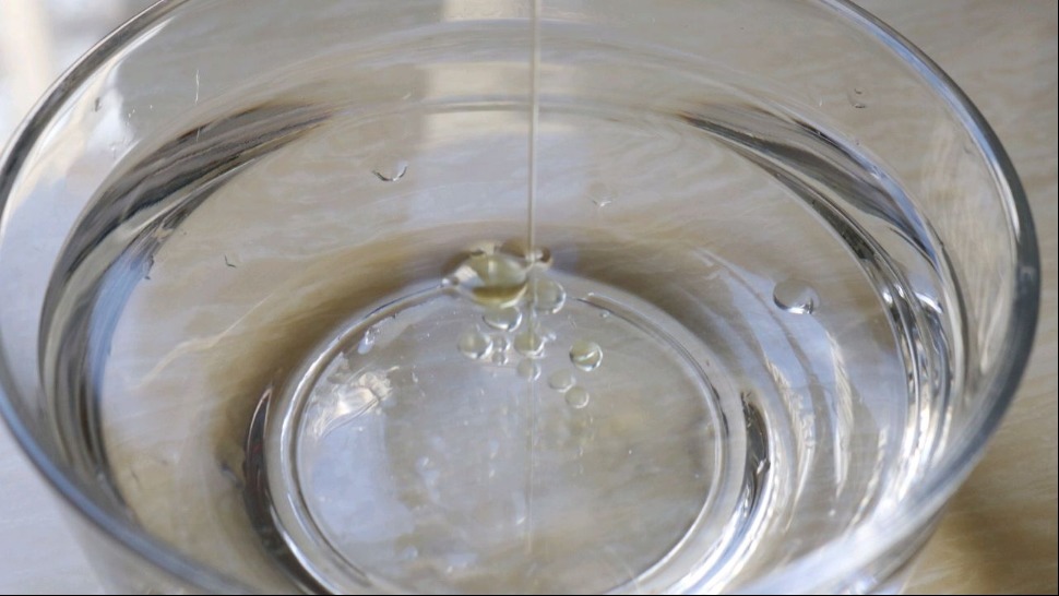 超美味的葱油拌面做法,几分钟搞定,葱香浓郁,超过瘾!