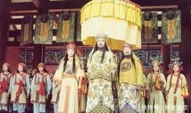 幸免|杨秀清杖责过诸王,连洪秀全也不能幸免,为什么独独放过石达开?