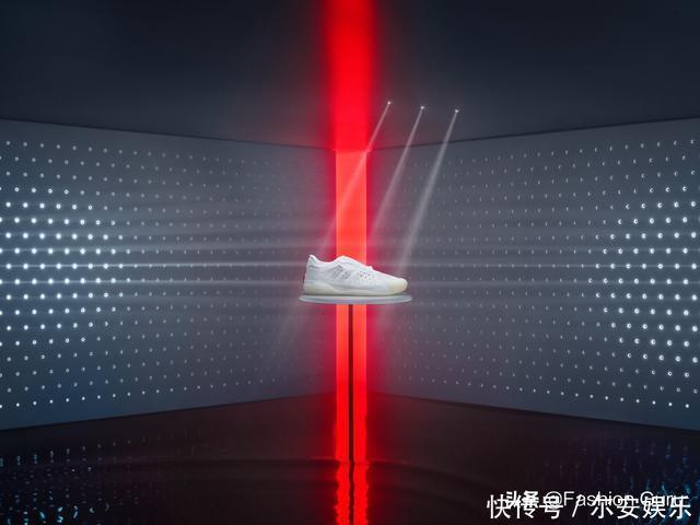 Prada与adidas再度合作推出新运动鞋