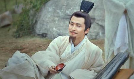 王羲之@一件人人嫌脏臭废布片被他捡到,卖出3.08亿,嫌弃的人却后悔了