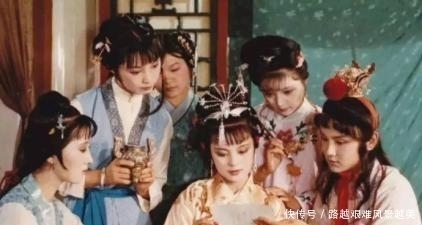 红楼梦|红楼梦中如何快速区分贾家五代人?有一窍门鲜为人知