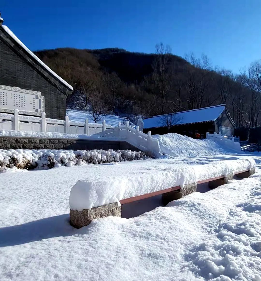 九眼楼长城|你那里没雪景了吧？哈哈，北京这里的长城上还有！