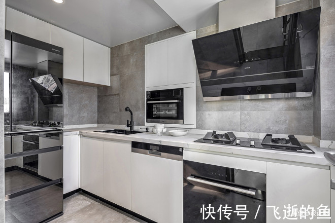 简约|努力把生活过成一首诗，时而简单，时而精致