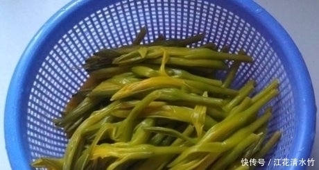 晚上经常失眠要多吃它，坚持1个月，睡得香睡得沉，一觉到天亮