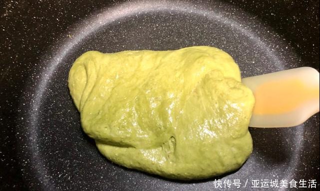 过年糖果不用买,一口平底锅,10分钟教你做好雪花酥