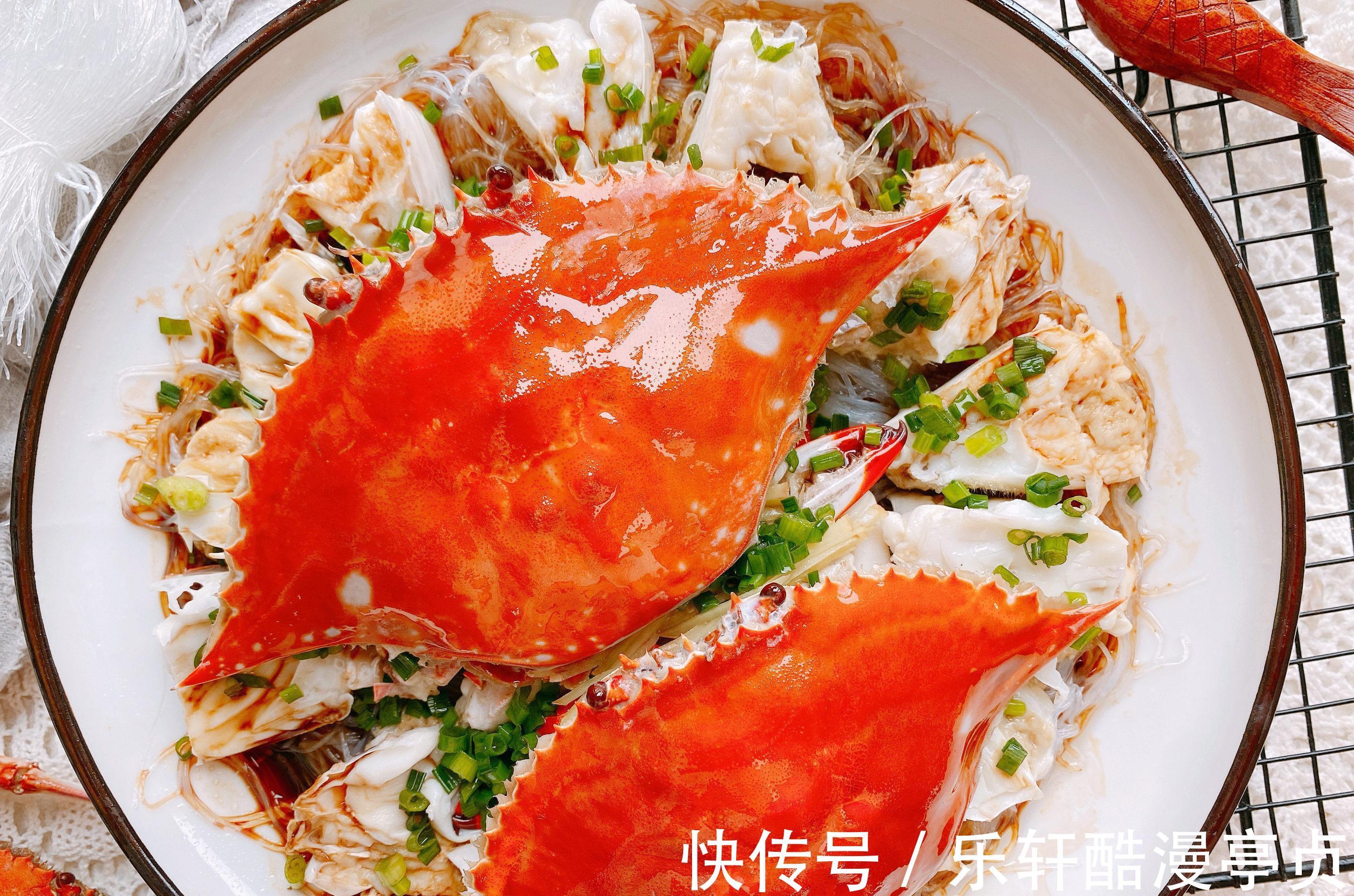 葱油梭子蟹|江浙沪时令菜“葱油梭子蟹”，掌握2点，肉质细嫩，鲜得掉眉毛