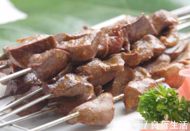 猪腰子|猪血到底能不能吃营养师猪全身都是宝,不过4个部位别乱吃!