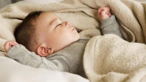 家长|春季是长高的“黄金期”,牢记三个睡眠法则,孩子个头发育更顺利
