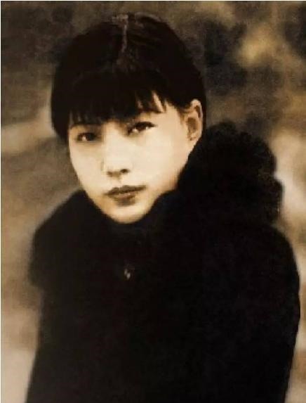 姚玉英#老照片,杜月笙的几位姨太太,果然美得叫人心服口服