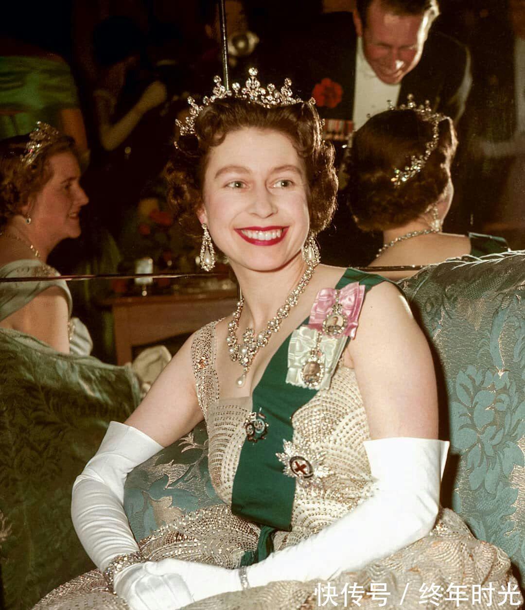 项链|玛丽王后厌恶儿媳,将28颗珍珠项链留给儿子,却依旧勒在她脖子上