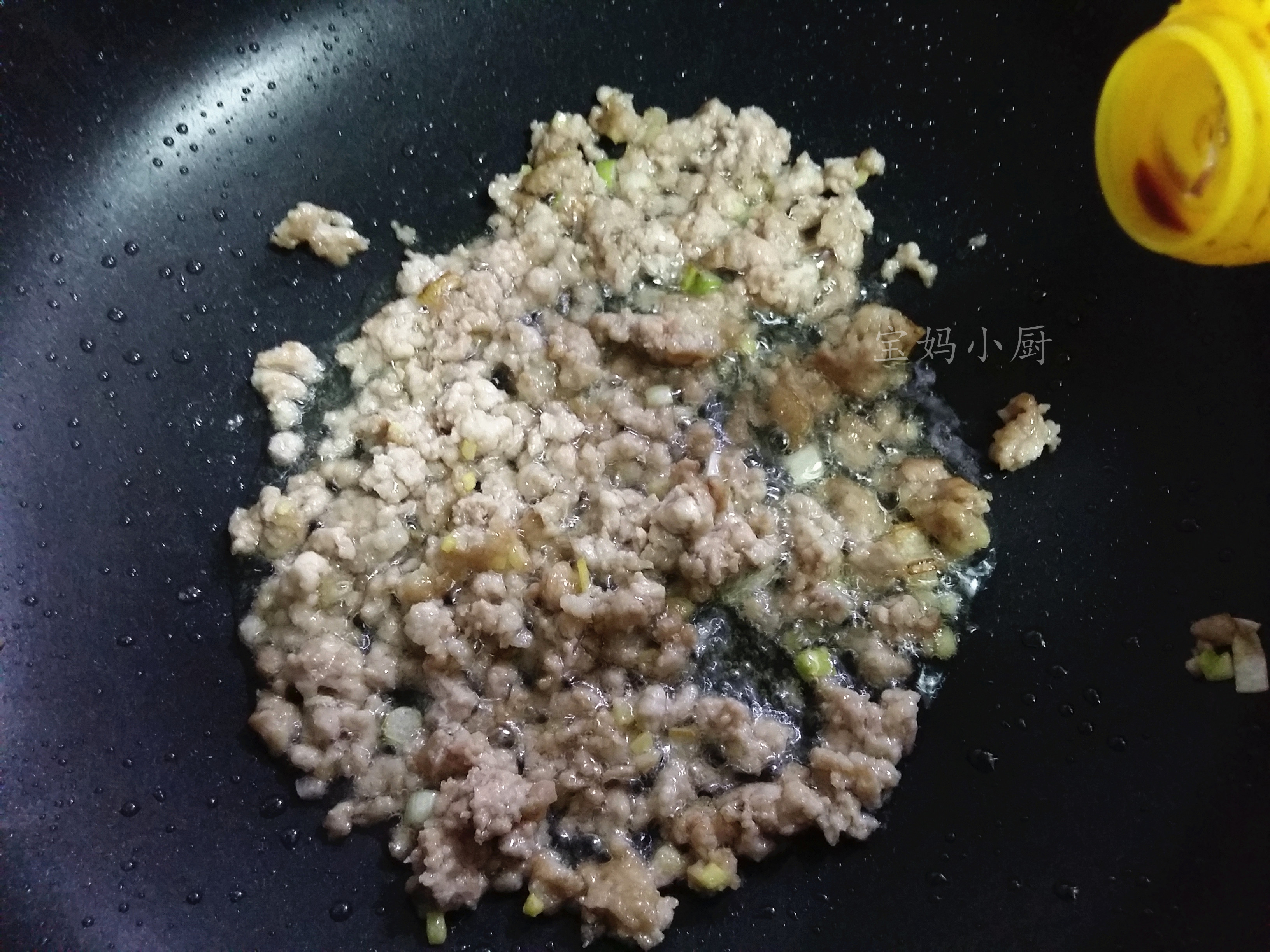 水淀粉|大人孩子爱吃的菜，花钱不多，拌饭吃香，小孩更爱