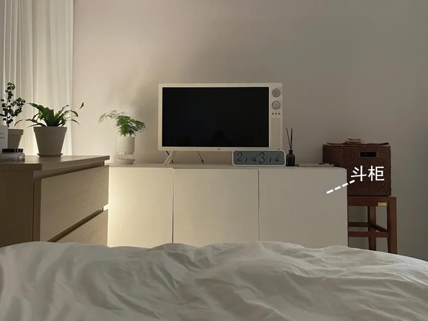 电视|她独居住57㎡,打通阳台,去电视墙化,干净极简越住越像新房