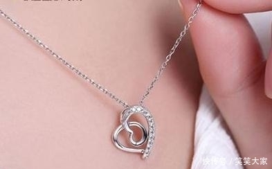 造型|买“项链”,黄金还是白金好?内行人道出实情,别再胡乱买错了!