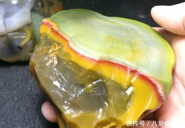 看到别人捡的石头才知道差距有多大了