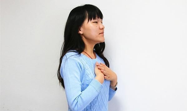 身体|睡觉之前选择靠墙抬腿,一段时间后,身体会出现五个喜人变化