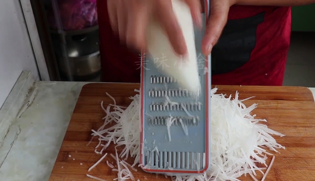 正宗酸汤水饺做法，酸辣爽口，好吃又过瘾，学会都可以开饺子馆了