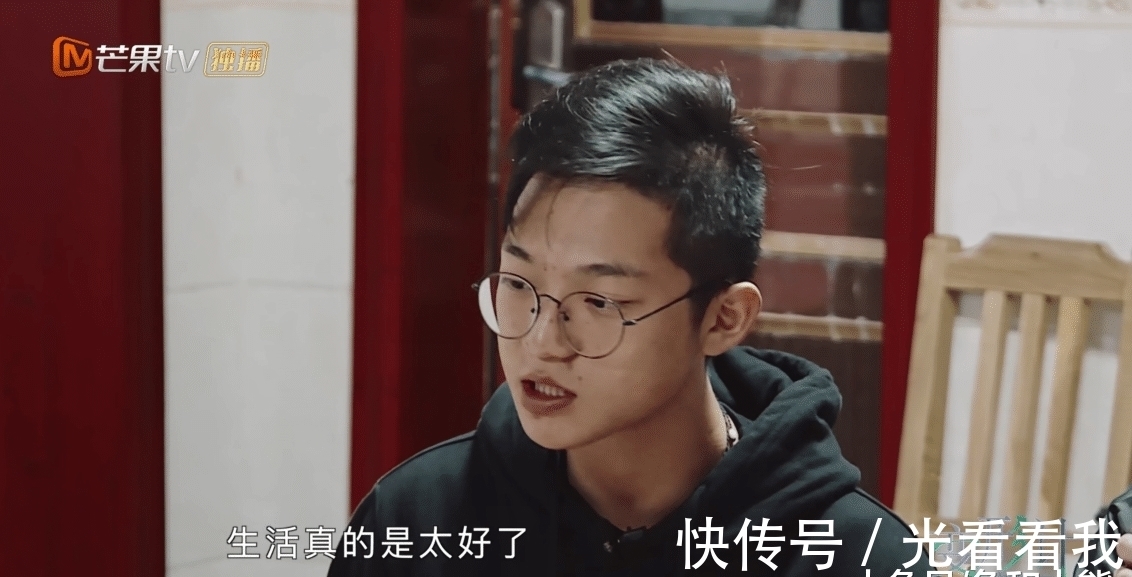 變形計|變形計: 城市少年嫌變形條件太好, 徒步1700公里回家, 結果很現實