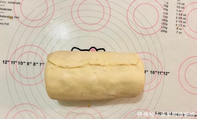 有芝士有肉肉的好吃快手咸面包,制作简单、营养丰富,早餐好选择
