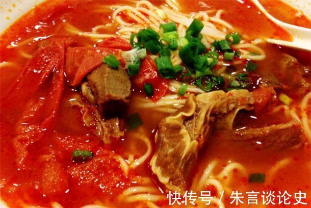 阴雨天不想出门，给孩子做的主食，爽口滑嫩汤浓味美，吃了还想吃