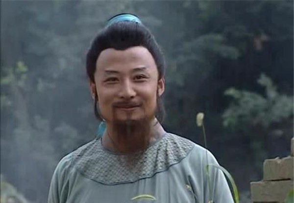 官职|林冲“八十万禁军教头”是个多大的官,和高俅的官职相差多少级?