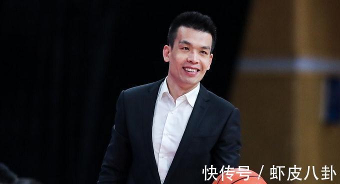 東道主|爆冷！北京男籃不敵陜西隊(duì)，天才曾凡博傷退，解立彬場(chǎng)邊怒吼